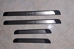 Accessori auto peugeot 208