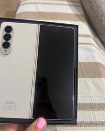 Samsung Galaxy Z Fold 4