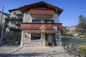 CASA INDIPENDENTE A CHIESA IN VALMALENCO