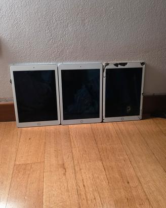 Lotto iPad Air 2 per pezzi di ricambio