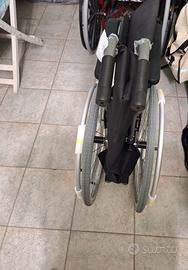 Sedia a rotelle mai usata