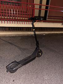 Monopattino Nineboot e2 pro