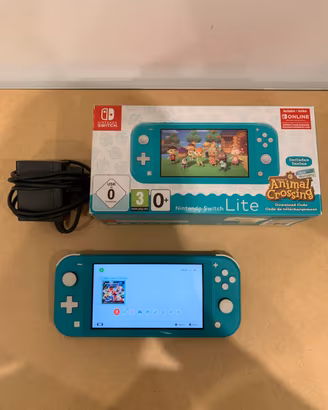 Nintendo Switch lite turchese