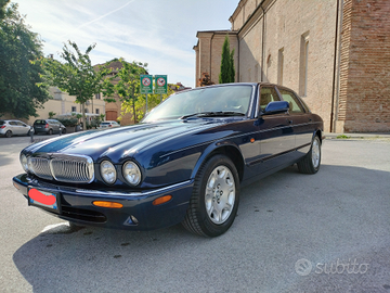 AUTO STORICA ASI targa ORO