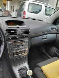 Toyota Avensis D-4D