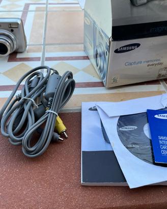 Fotocamera compatta Samsung S85