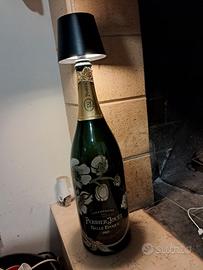 Bottiglia con lampada