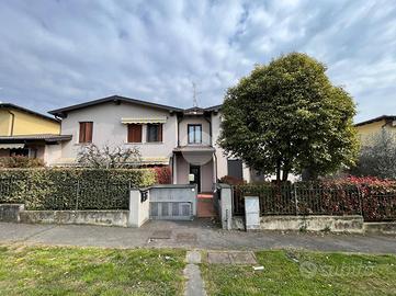 3 LOCALI A CAZZAGO SAN MARTINO