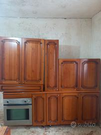 cucina in legno massello  2.10 m lineare 