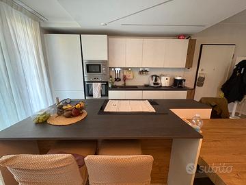 Cucina con isola