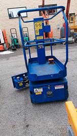piattaforma aerea semovente verticale UP RIGHT TM1