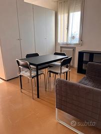 Monolocale arredato tutto compreso