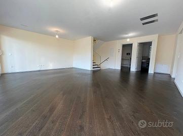 Moderna e ampia Villetta ad Arzo Canton Ticino