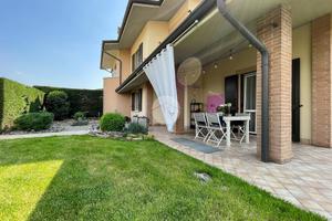 PORZIONE DI BIFAMILIARE A BERLINGO