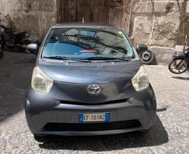 Toyota IQ