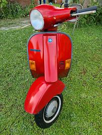 Piaggio Vespa 50 HP (Anni 90), Rosso, Versilia