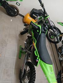 Kawasaki kx 65 mini cross