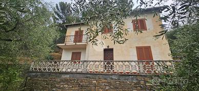 CASA INDIPENDENTE A DIANO MARINA