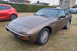 Porsche 924