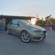 Bmw 2er Active Tourer 218d LUXURY