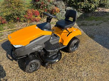 Trattori o rasaerba STIGA