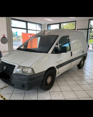 Citroen Jumpy 2.0 HDi/95 cat 815 Conf. Furg. 2006