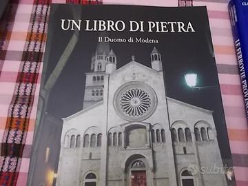 Libro sul Duomo di Modena