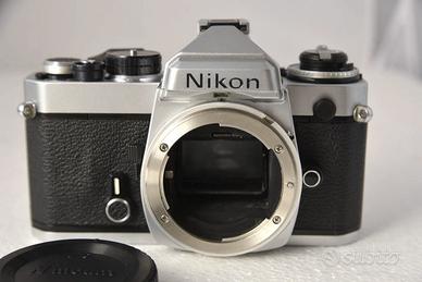 CORPO NIKON FE ARGENTO COME NUOVO - PERFETTO - TOP