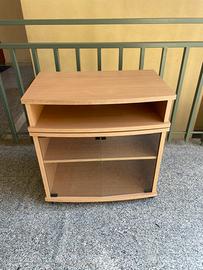 Mobile TV in legno con ruote