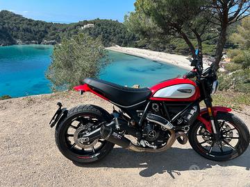 Ducati Scrambler 800 Icon