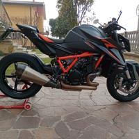Superduke 1390 r evo