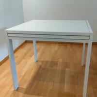 Tavolo quadrato 90 x 90 cm con 4 sedie