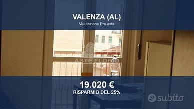 Immobile in asta di 62 m² a Valenza