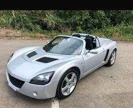 Opel Speedster 2.2 16V