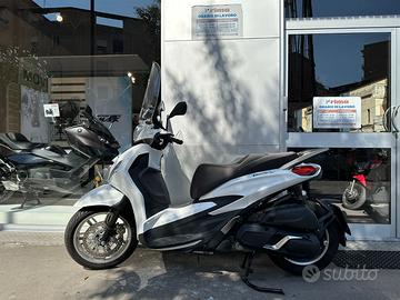 Piaggio Beverly 400 - 2022