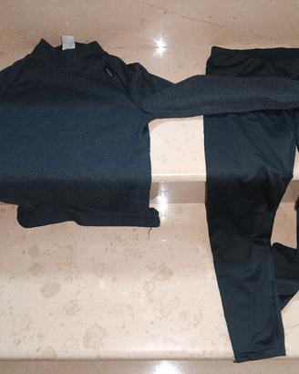 completo pantalone  e lupetto termico