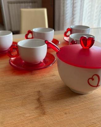 Servizio da caffe Guzzini con cuori rossi