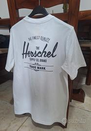 titolo: t-shirt herschel supply co. bianca con log