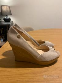 Scarpe N. 37 Guess bianco ghiaccio