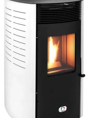 Stufa a pellet Siberia Ania New 18 kW canalizzata
