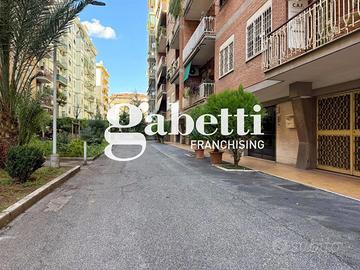 Box/Posto auto Roma [Cod. rif 3388279VRG]
