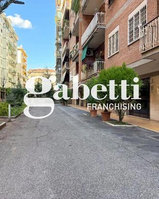 Box/Posto auto Roma [Cod. rif 3388279VRG]