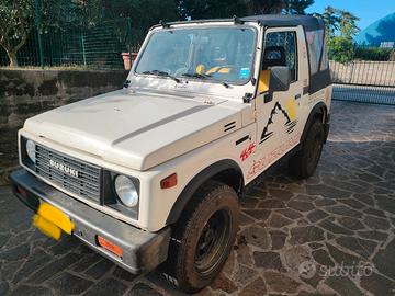 Suzuki sj413