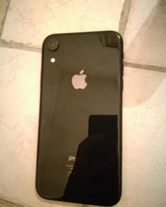 iPhone Xr 128 gb nero (accetto S.c.a..m.b.i)