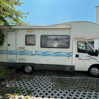 Camper mansardato Fiat Ducato 2.8 JTD - 7 posti -