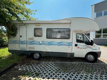 Camper mansardato Fiat Ducato 2.8 JTD - 7 posti -