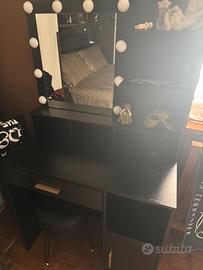 Toilette per trucco