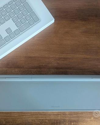 tastiera microsoft surface