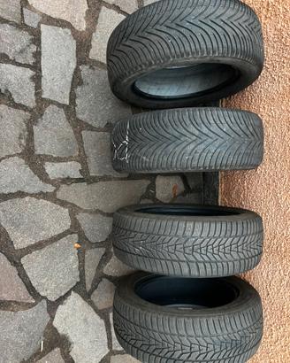 Gomme invernali Hankook 225/55 R18