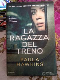 Libro thriller La ragazza del treno Paula Hawkins
